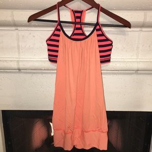 1121 Lululemon “no limits” tank tigar colors